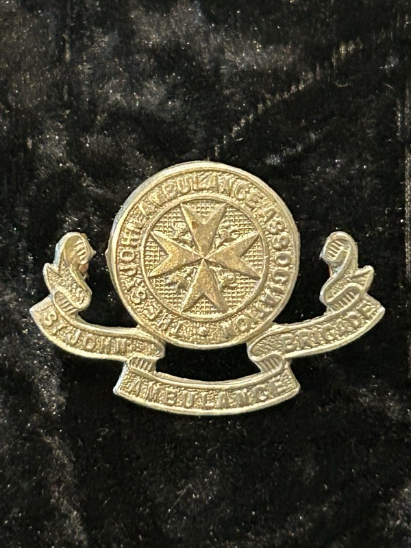 Original WW1 Era British St. John’s Ambulance Brigade Cap Badge Early Version 