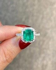 Solid 925 Sterling Silver Natural Emerald Cushion Shape Gemstone Women Ring U1