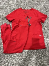 Women’s Red Figs Scrub Set Sz Small (1831)