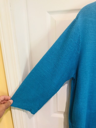 HabitaT Women’s Pullover Top Size Large L Bold Turquoise Pocket V-Neck Ribbed - Picture 6 of 9