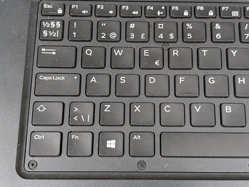 Dell Laptop for Parts - Not Working, No Accessories - Picture 5 of 15