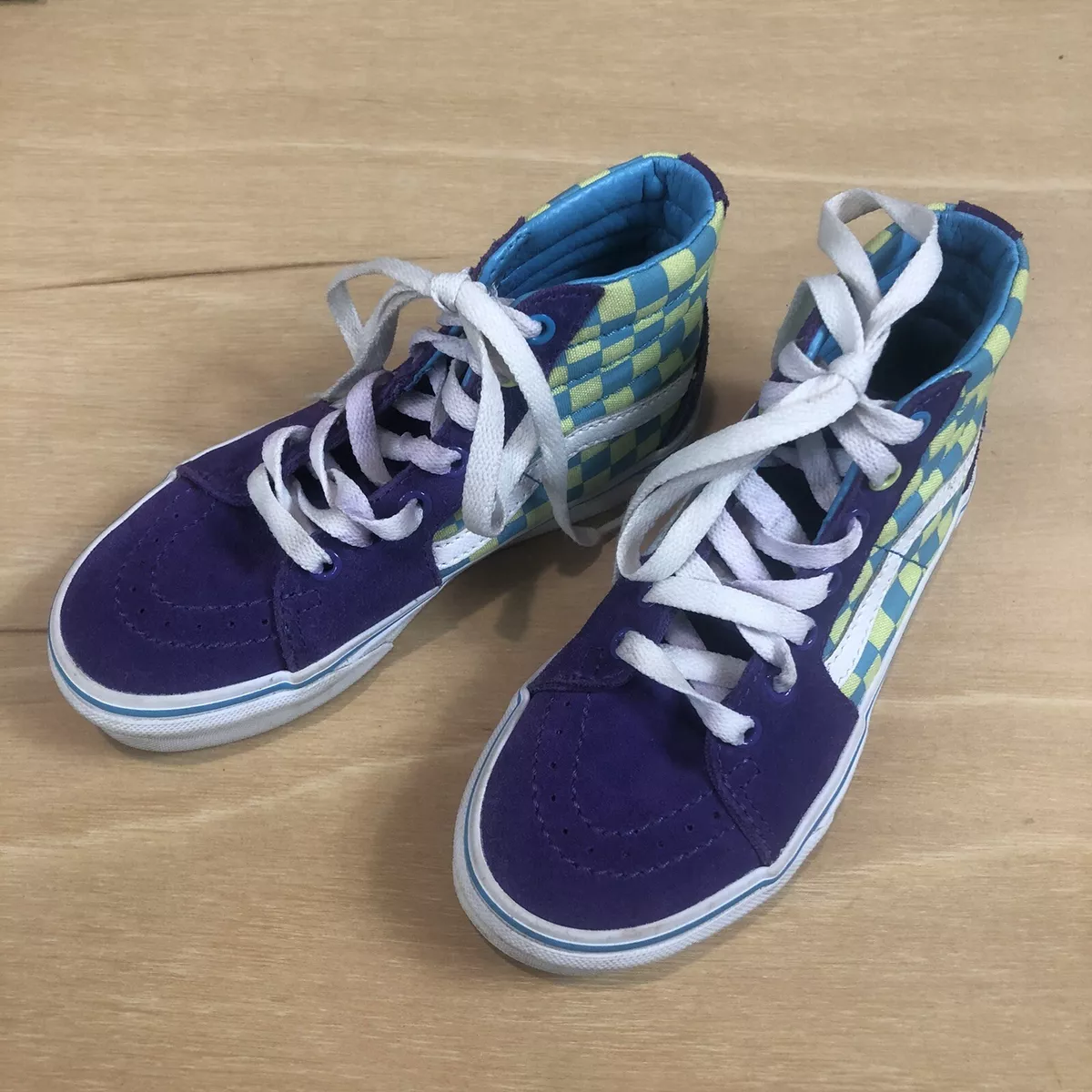 Cute vans high tops store
