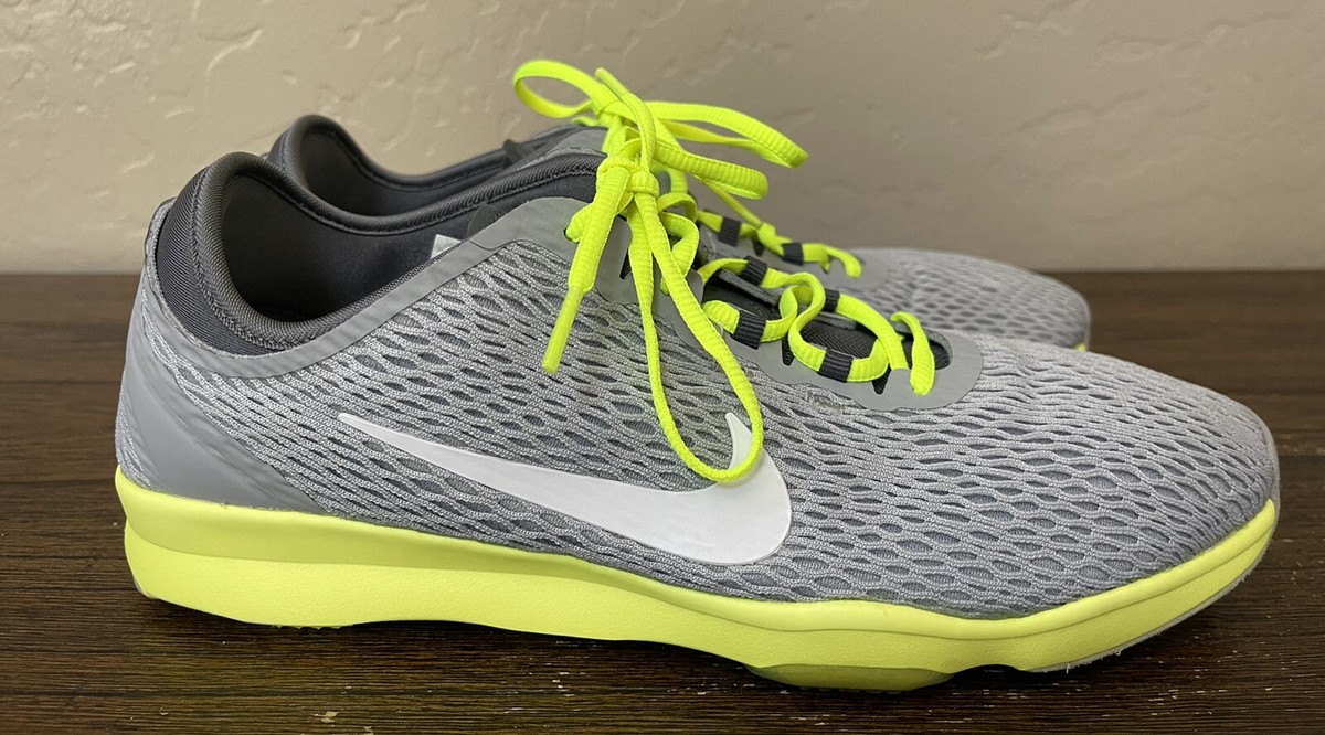 Nike Zoom Athletic Shoes Sneakers Mens 9.5 Nike Zoom Vomero 5 Men main image 2
