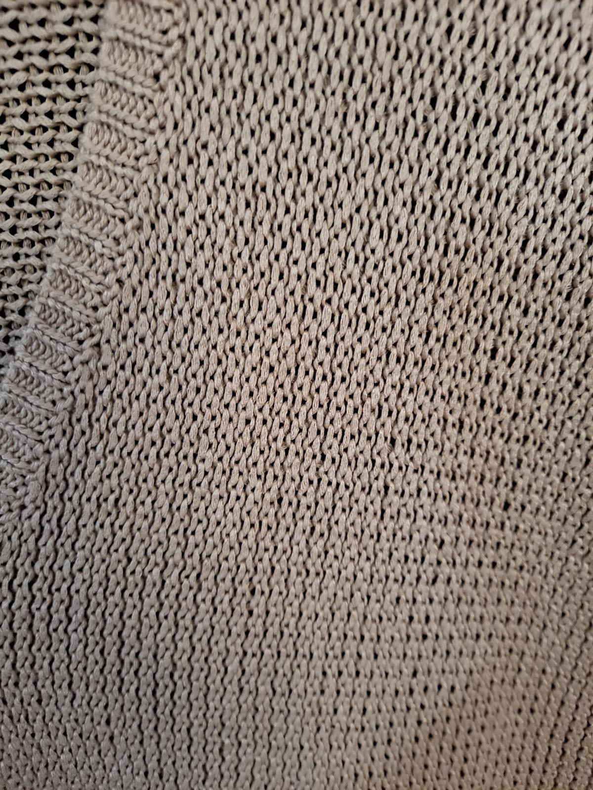 Picture 5 of 6