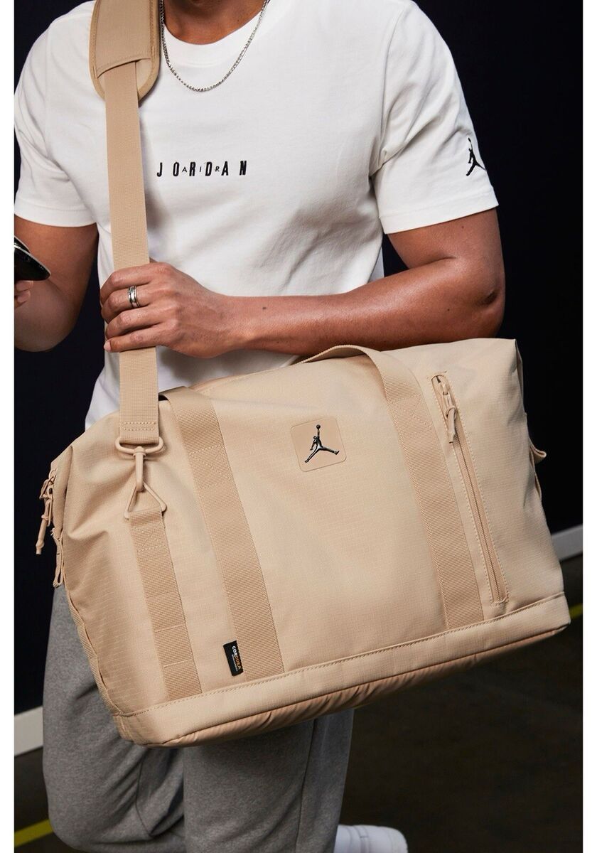 Air Jordan Cordura Duffle Bag (35L) Legend Brown Nike MA0900 Air Jordan Cordura Duffle Bag (35L) Legend Brown Nike MA0900