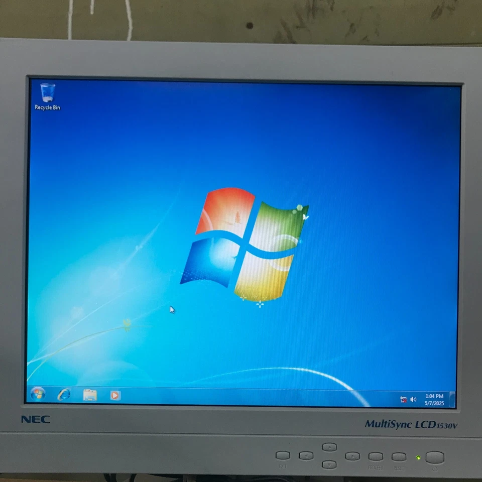 eMachines EL1850-01e SFF Desktop Celeron 2.20GHz 2GB RAM (Windows 7 32-Bit) - Image 4 of 4