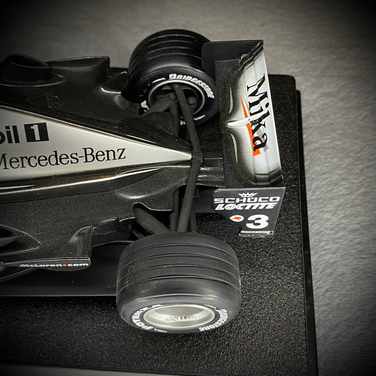 Hot Wheels 1:18 McLaren MP4-16 Mika Hakkinen F1 Model | eBay UK