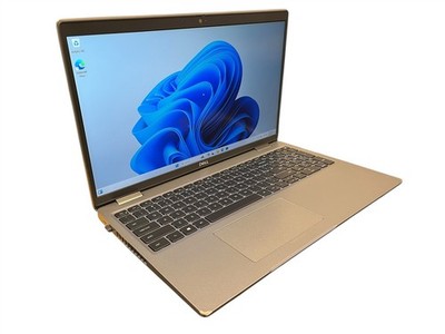 Dell Latitude 5520 i5-1135G7 2.40GHz 8GB RAM 256GB SSD Win 11 Pro 15.6'' Laptop