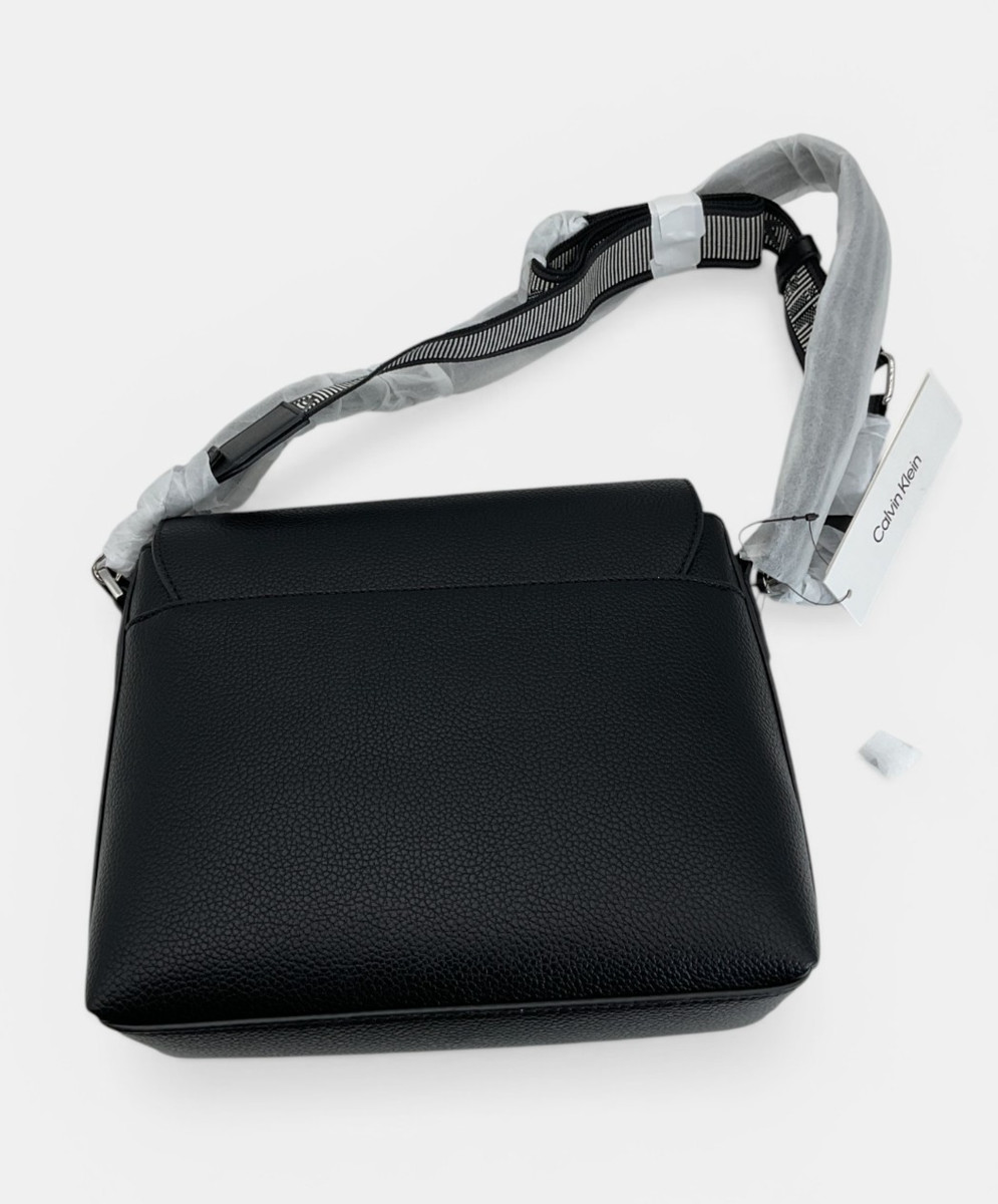 Calvin Klein Black Crossbody Shoulder Bag NWT View 3