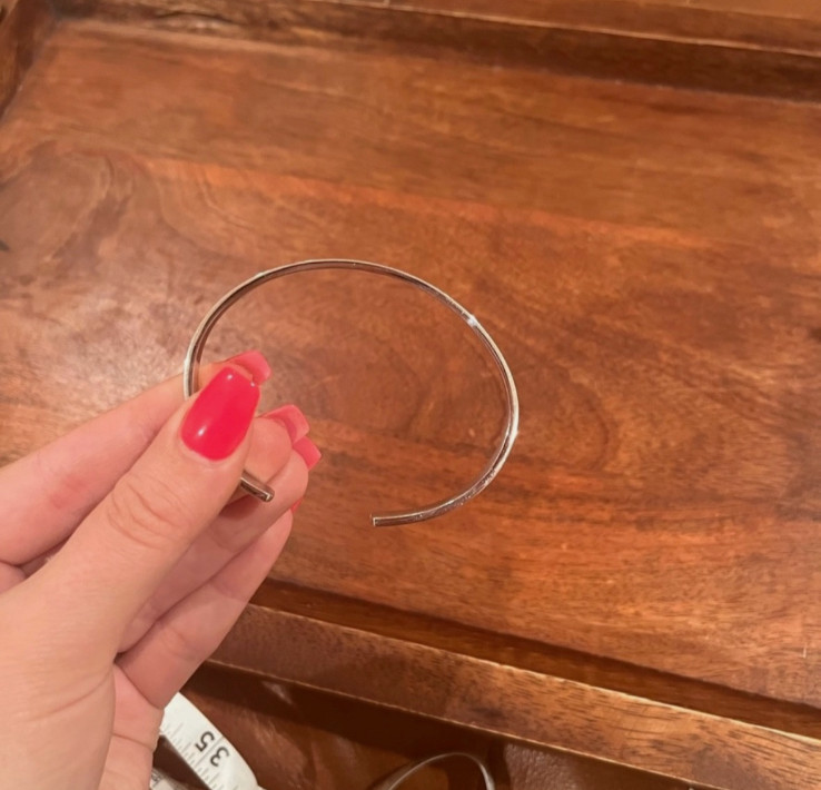 GORGEOUS Solid white gold diamond cuff bracelet b… - image 7