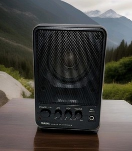 Yamaha MS101II Powered Monitor Speaker Studio Audio Tested Working