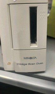 Minolta Dimage Scan Dual III Scanner Dia Film Négatif Petit Format D'occasion