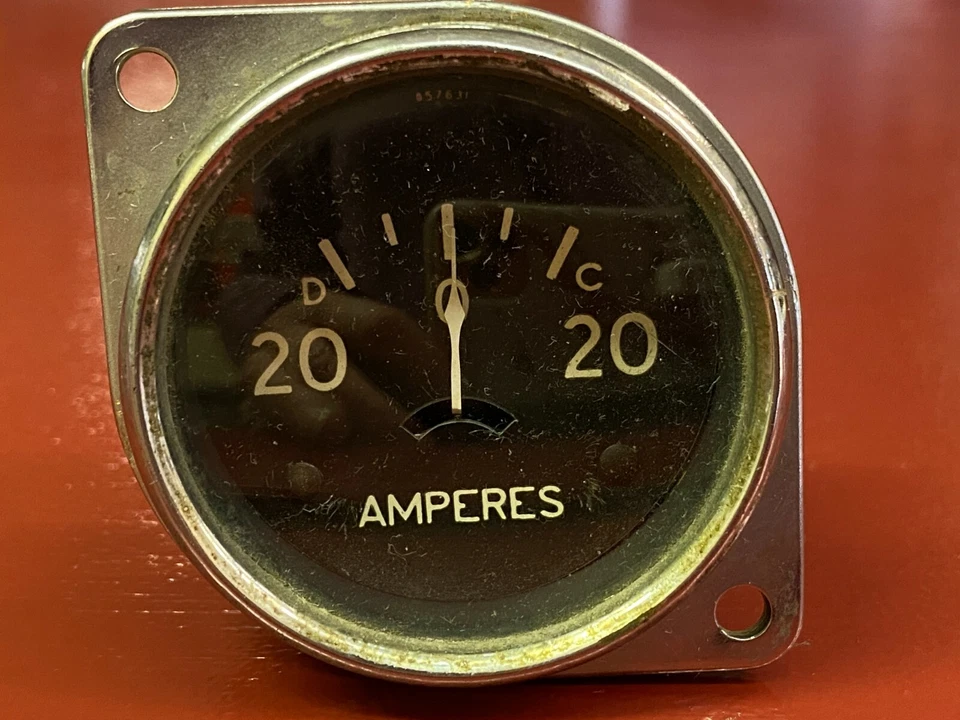 1933 CHEVROLET STANDARD 1934 MASTER & TRUCK AMPERE DASH GAUGE 6V CURVED GLASS - Image 2 of 4