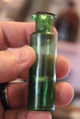 Antique, 3'', Small, Green, TRAVELERS, BIRDS BEAK, Ink Bottle, Item # A-5351