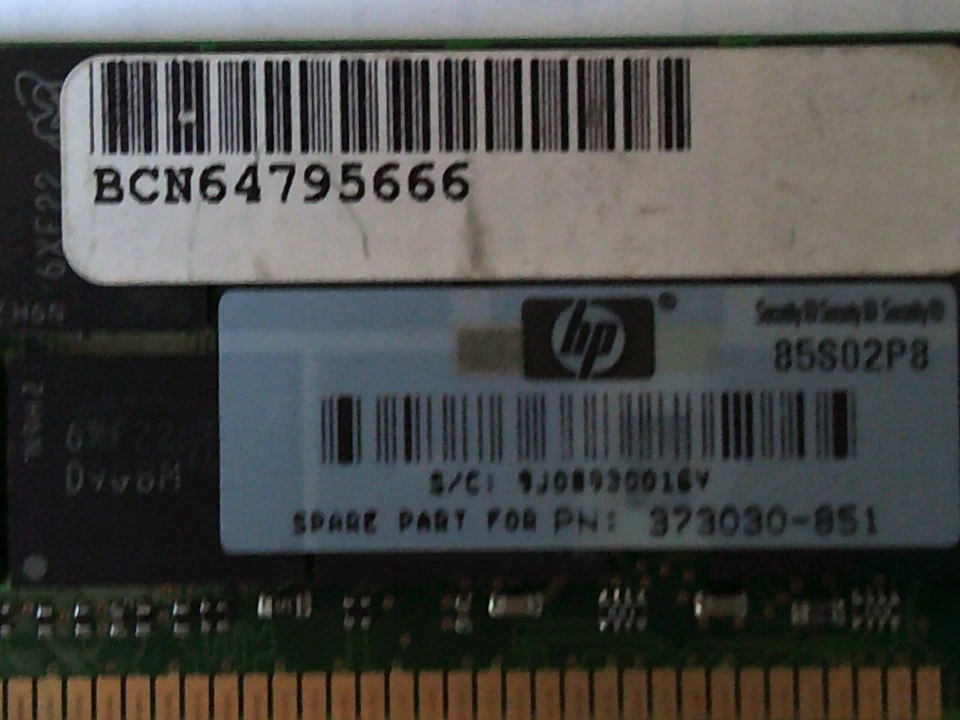 HP 4GB 2 X2GB 373030-851 PC3200R DDR PC3200 CL3 ECC Micron MT36VDDF25672Y-40BF3 - Image 3 of 4