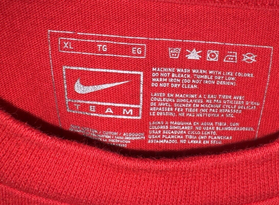 Camiseta Nike Philadelphia Phillies Serie Mundial 2008 roja vintage “Phillies Finest” Foto 4 de 4