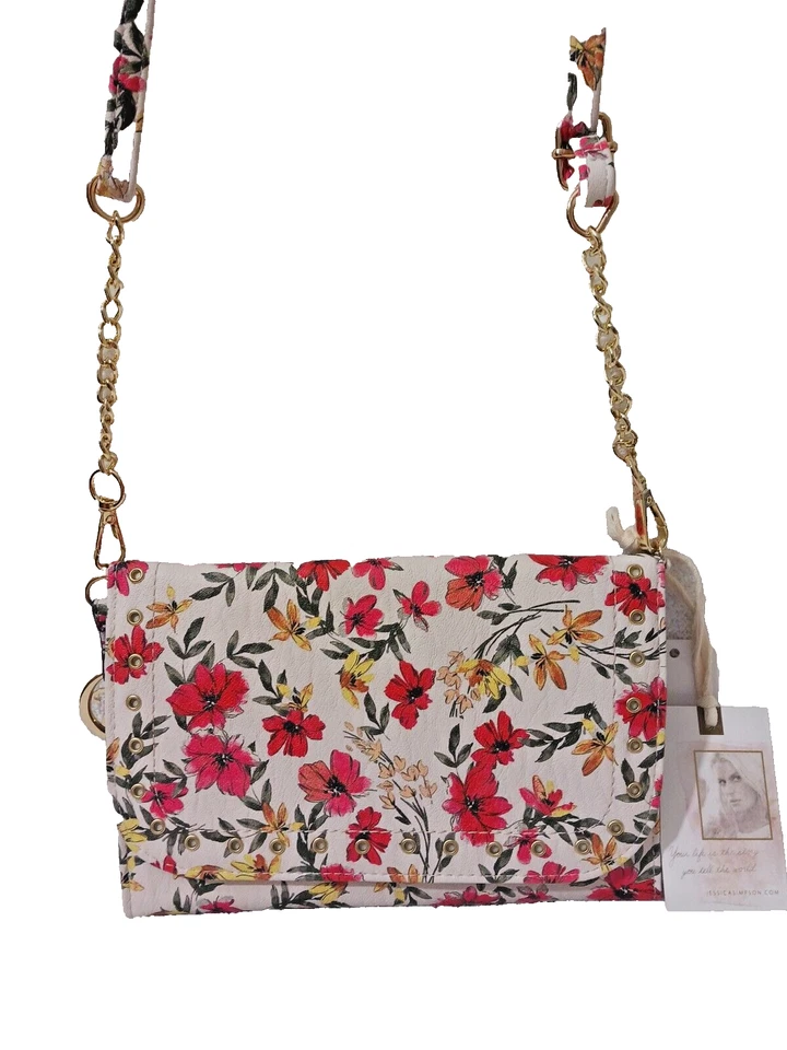 NWT JESSICA SIMPSON BAG WALLET POISES WITH FLORAL PRINT, CHAIN DETAIL - Image 3 of 4