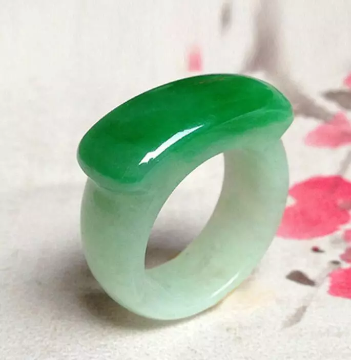Antique mens jade rings deals