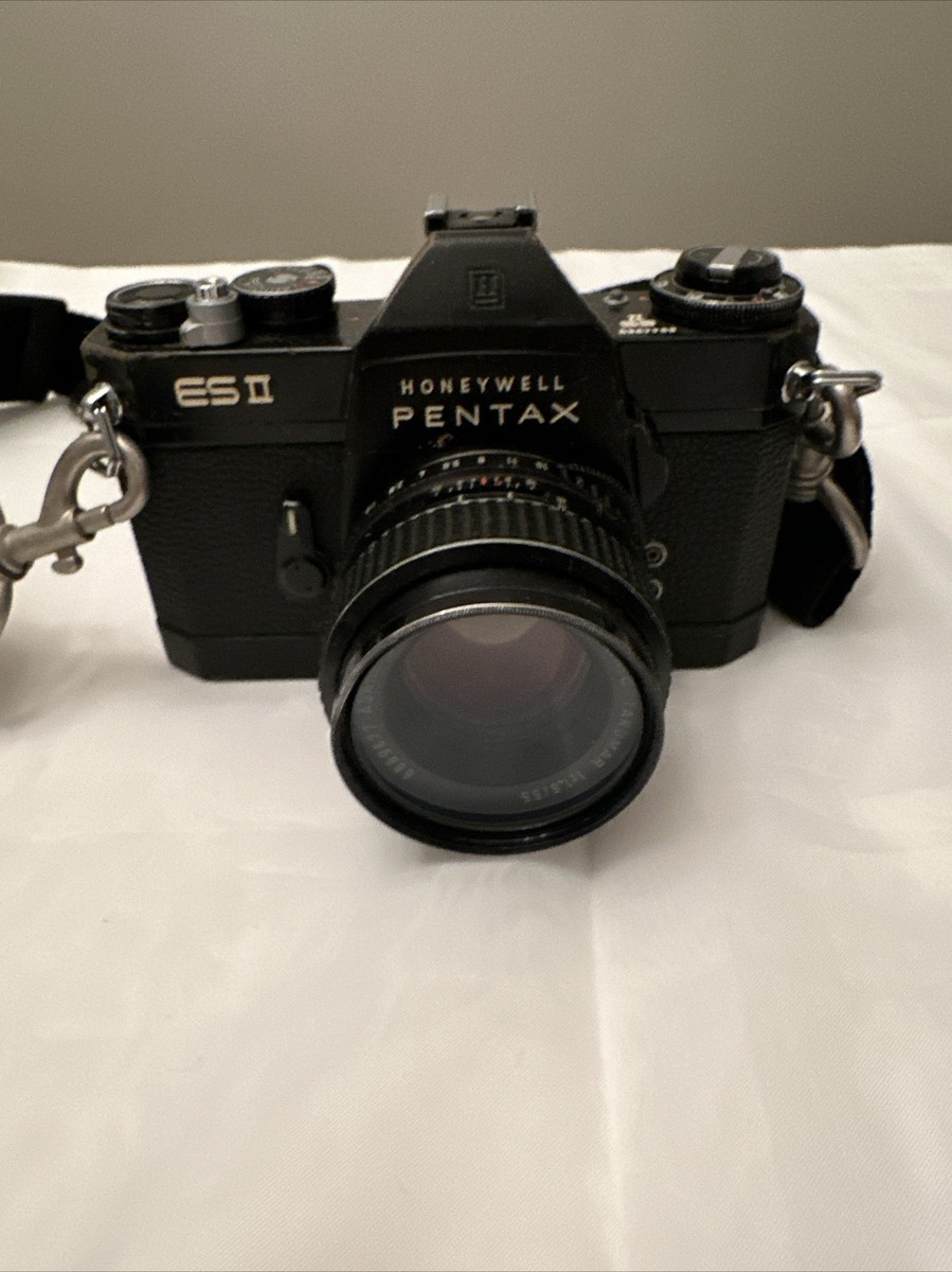 Honeywell Pentax ES II 35mm Film Camera with SMC Takumar 50mm F