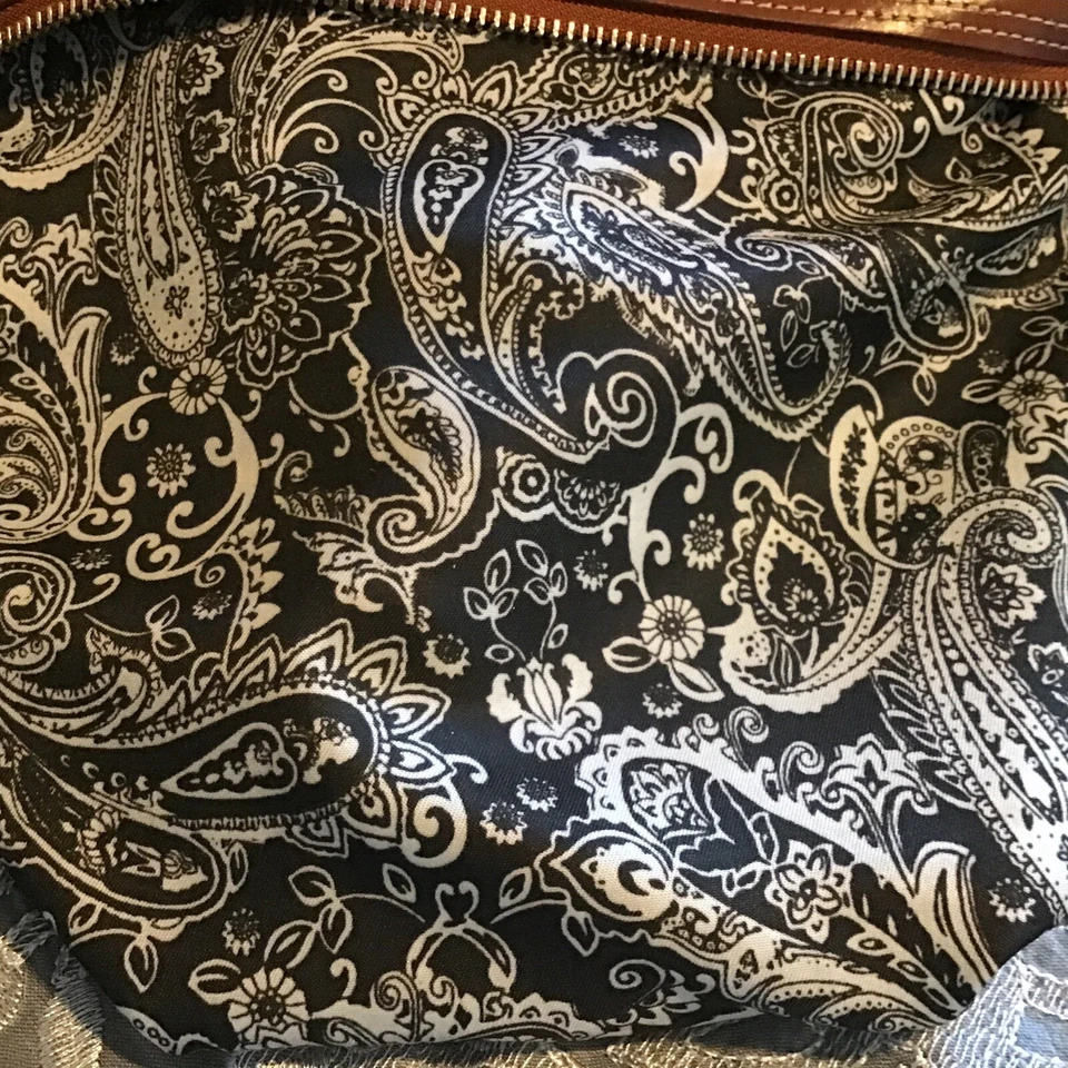 Bolso de Hombro Alyson McKlein EE. UU. Cuero Marrón Serie M Excelente Estado Foto 3 de 4