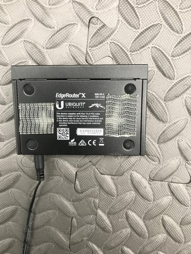 Routeur Gigabit UBIQUITI ER‐X EdgeRouter X 5 ports OCCASION - Photo 6/6