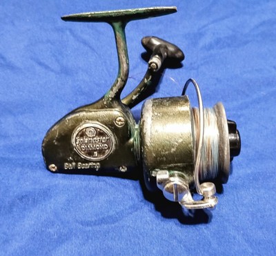 Spinmaster Diamond II Vintage 1960s Spincaster Fishing Reel (Pre-owned)