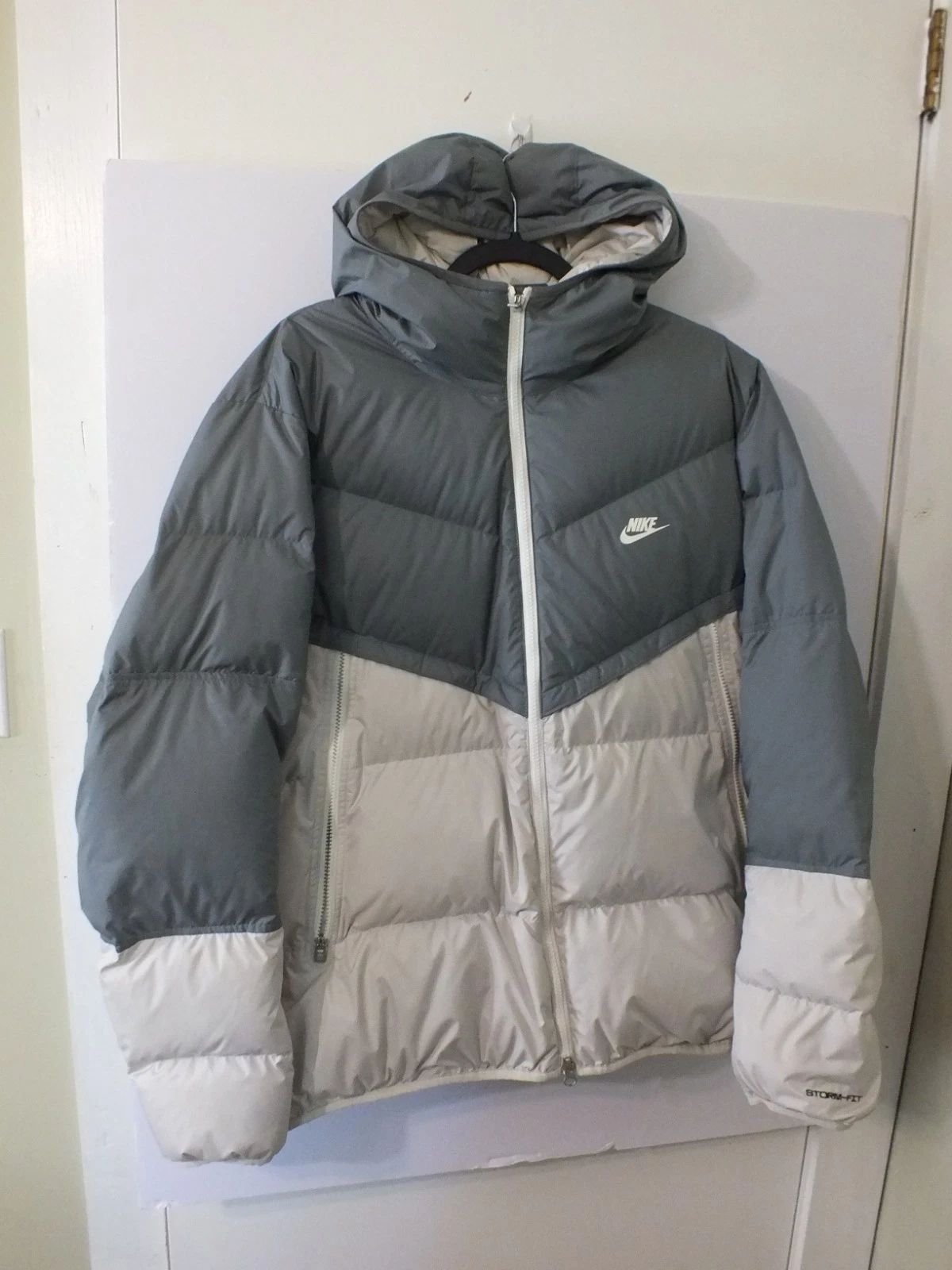 NIKE Storm-Fit Primaloft Hooded Windrunner Puffer Jacket Men's Large Duck Down
