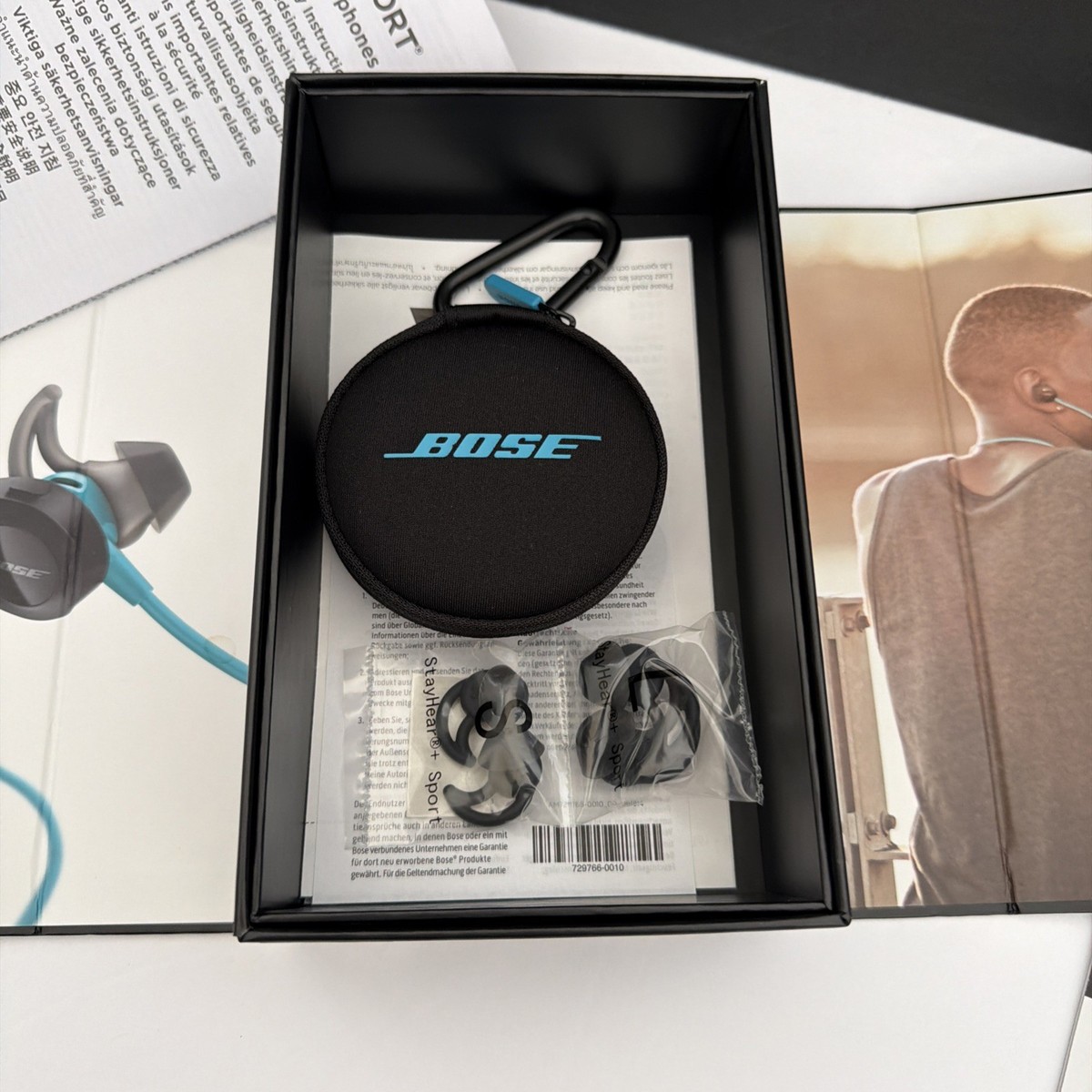 Bose SoundSport Wireless Bluetooth In-Ear Headphones - Aqua Black Bose SoundSport Wireless Bluetooth In-Ear Headphones - Aqua Black