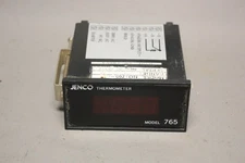 JENCO DIGITAL THERMOMETER PANEL METER MODEL 765