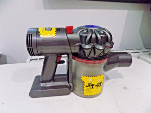Dyson V7 Trigger Staubsauger Hauptgehäuse Handmotor + Akku grau TEILE 1