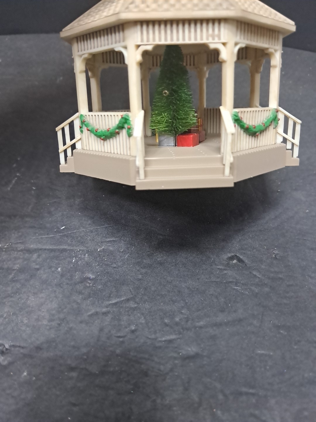 Picture 3 of 13