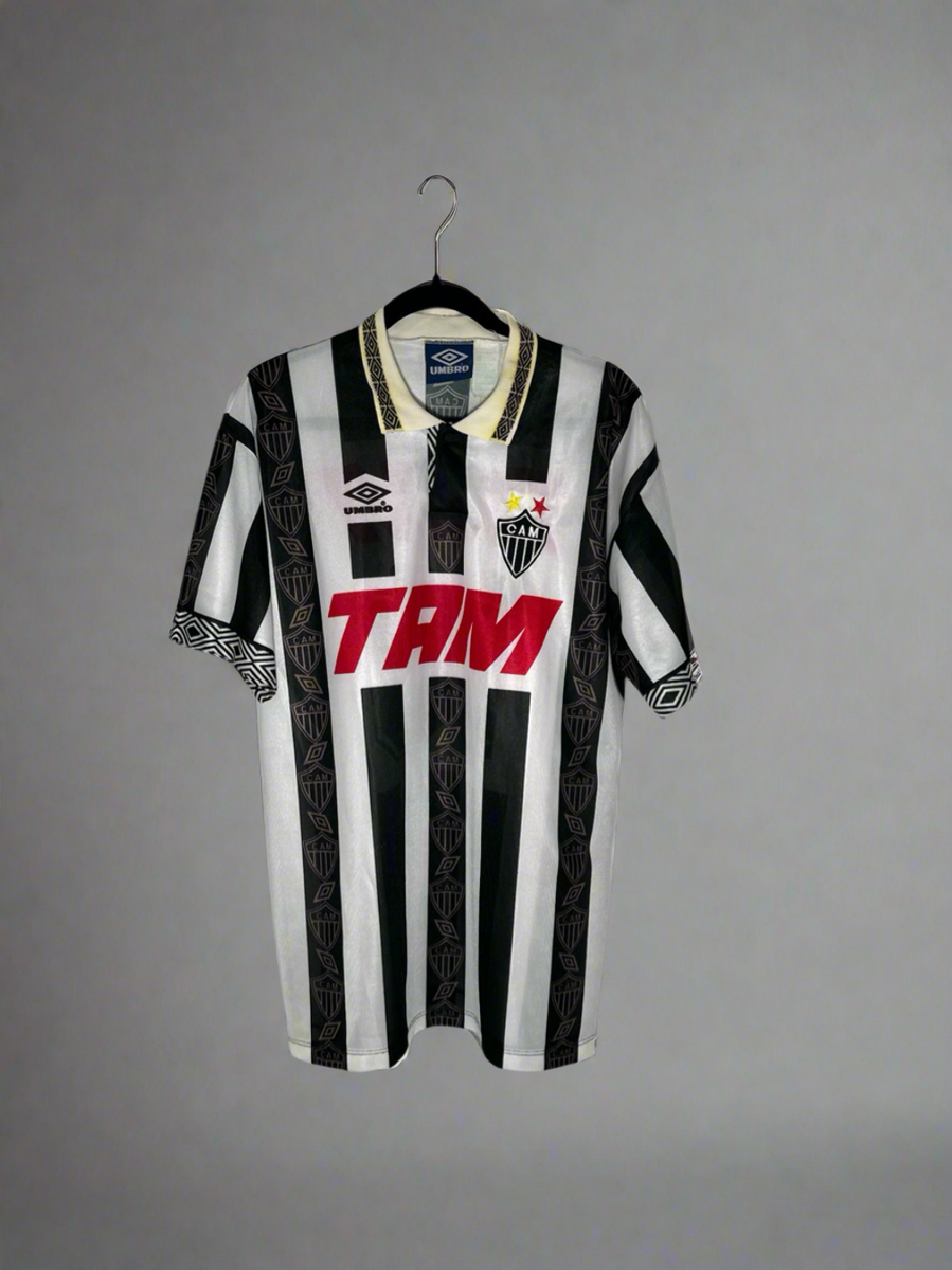 Atletico Mineiro #10 - Umbro - 1996/1997 - HOME Kit | eBay