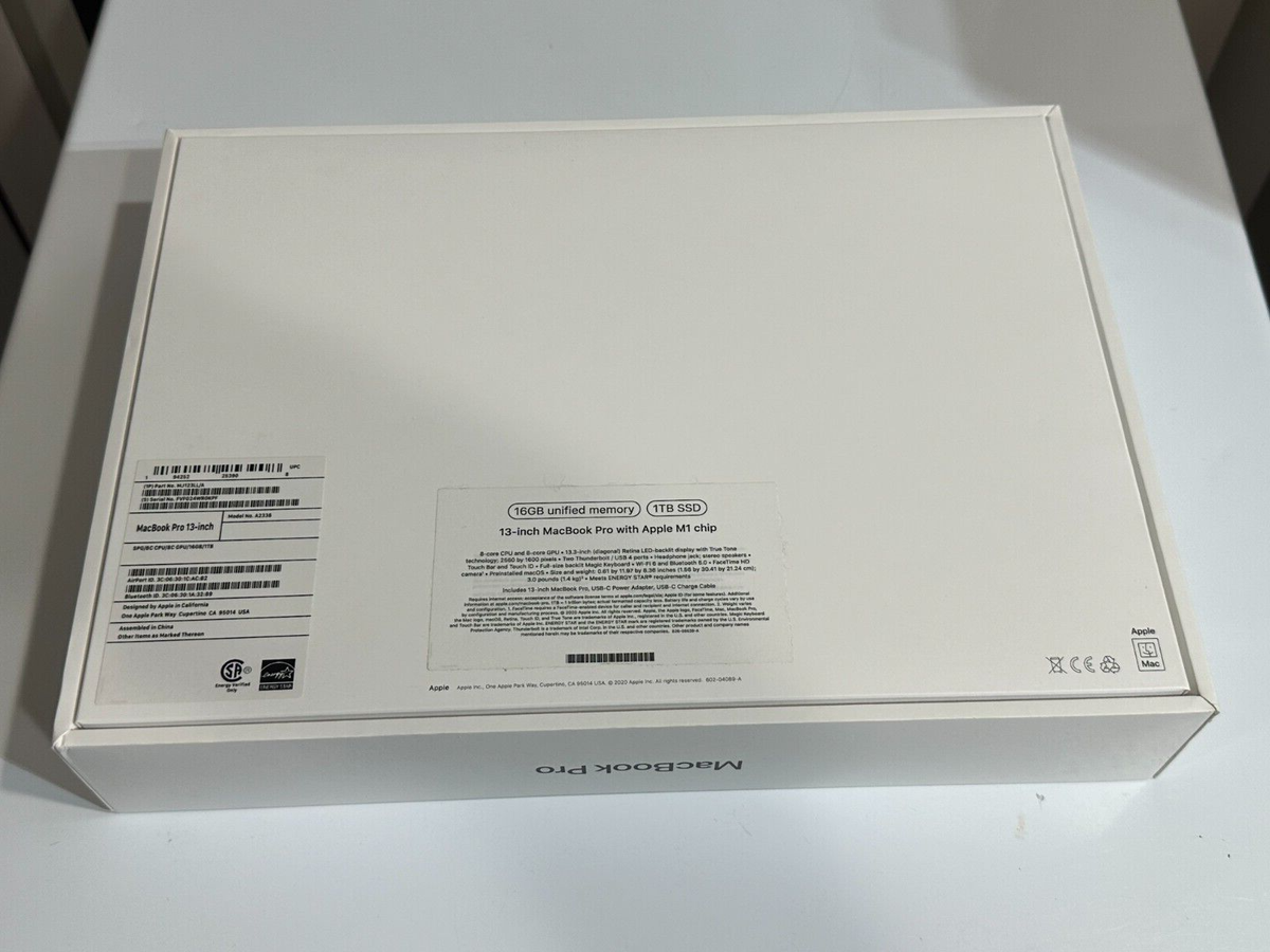 Apple MacBook Pro A2338 13 inch 16 GB/1TB M1 *EMPTY BOX ONLY