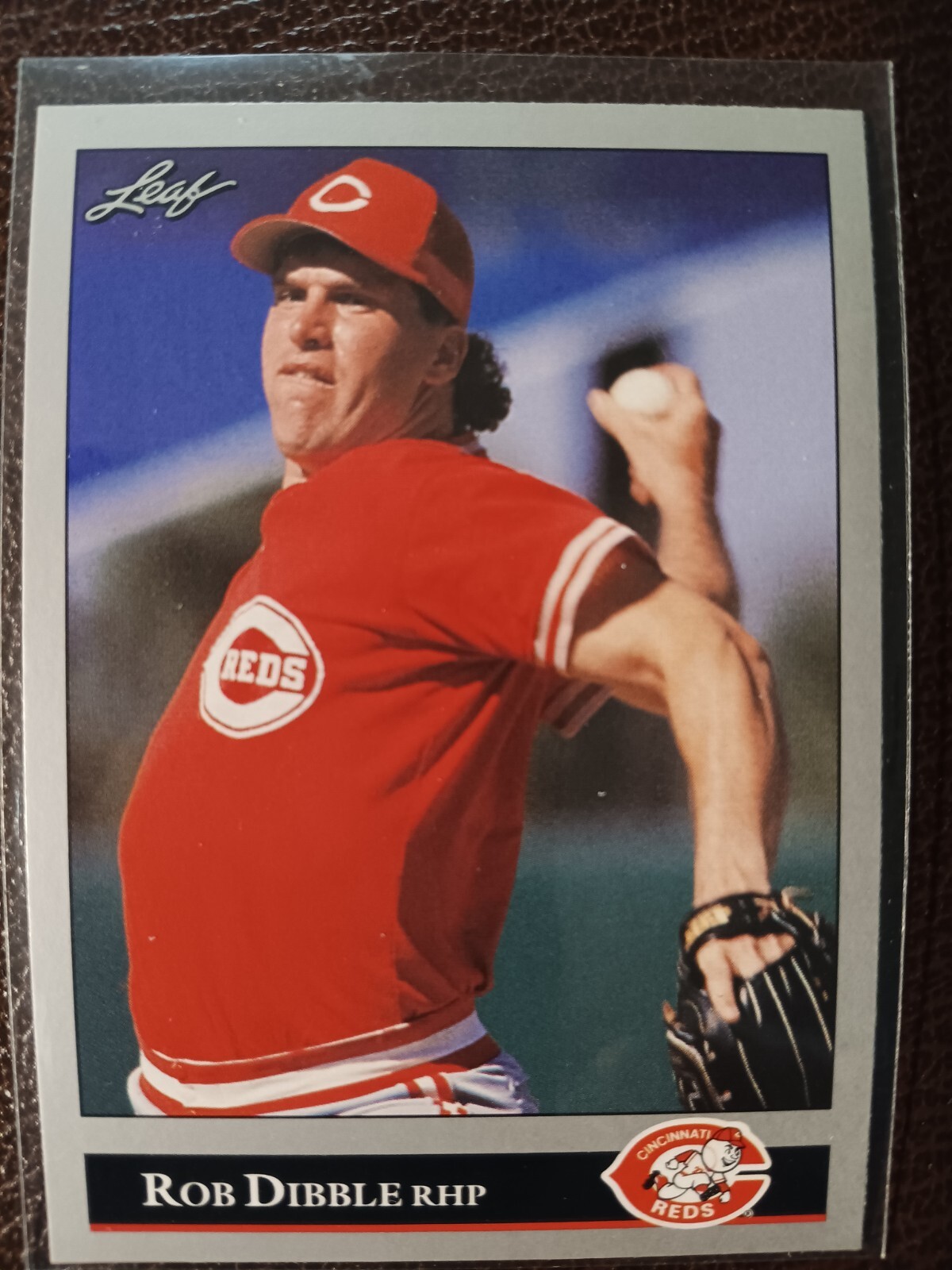 ROB DIBBLE CINCINNATI REDS 1992 LEAF BASEBALL CARD #69