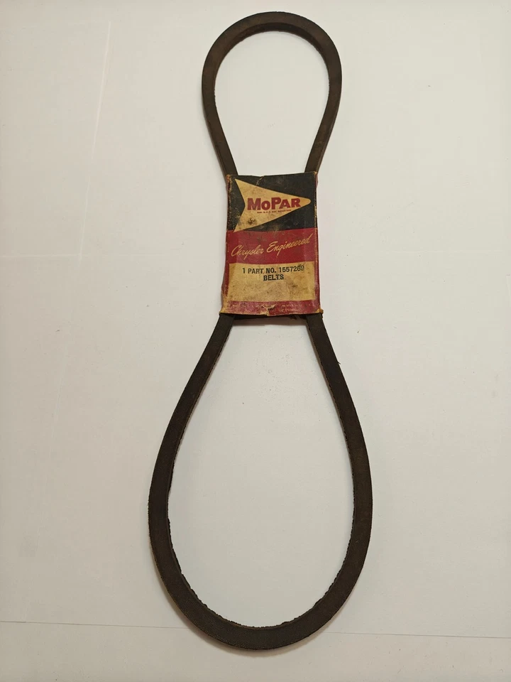 1956-1958 Chrysler New Yorker 300B Accessory Drive Fan Gaytes Belt 1557269 NOS. - Image 3 of 4
