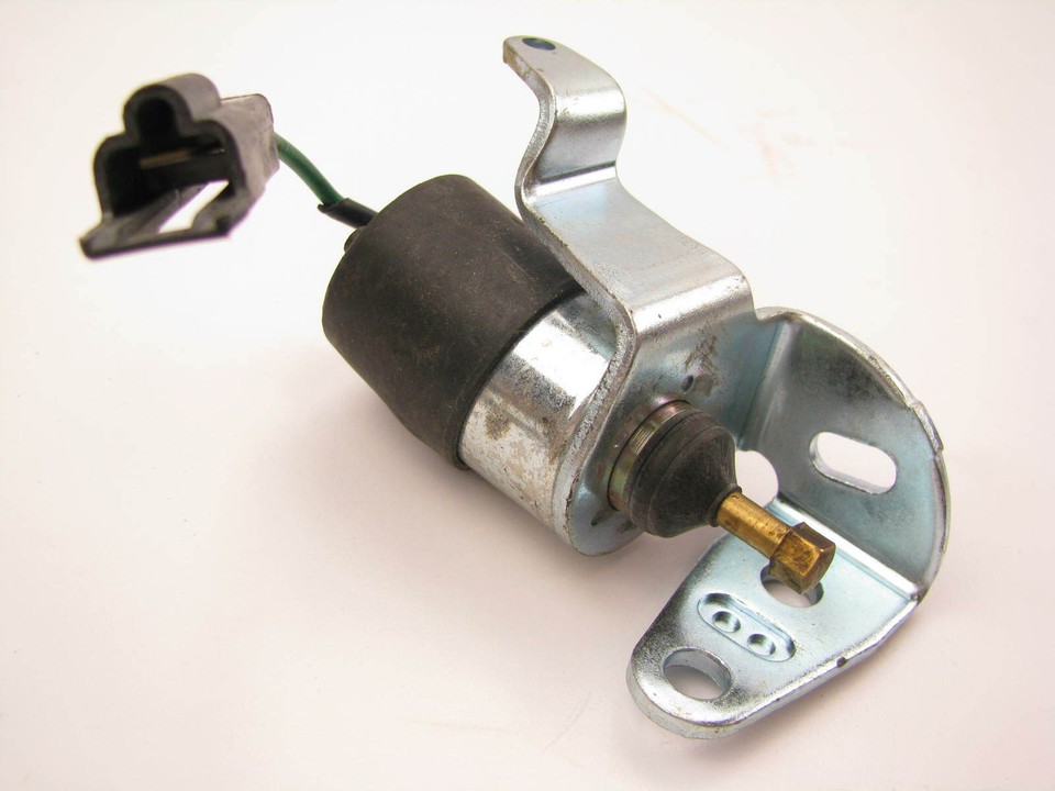 NEW OUT OF BOX 7579 Pontiac Rochester Quadrajet Carburetor Idle Stop