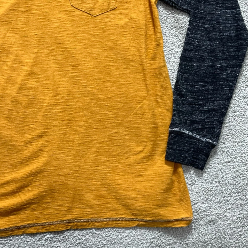 Camisa masculina Company 81 amarela média preta Henley pescoço pulôver bolso com botão - Imagem 4 de 4