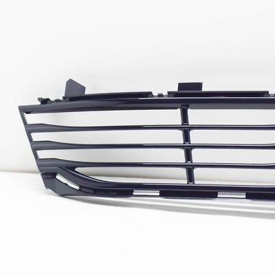 g11470827 BMW 7 G11, G12 FRONT BUMPER CENTER GRILL 7486831 51117486831