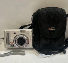 PENTAX OPTIO S60 6MP DIGITAL CAMERA 3x ZOOM SILVER W/ CASE NO BATTERY READ