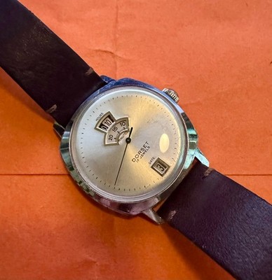 Dorset Vintage Jump Hour Watch