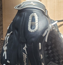 Mizuno Prospect Select 12.5