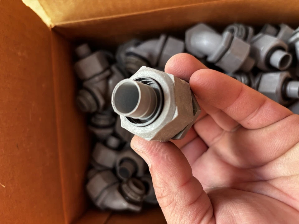 90 Degree Electrical Weatherproof 1/2” Flexible Conduit Elbow PVC 400 Total Pcs - Image 4 of 4