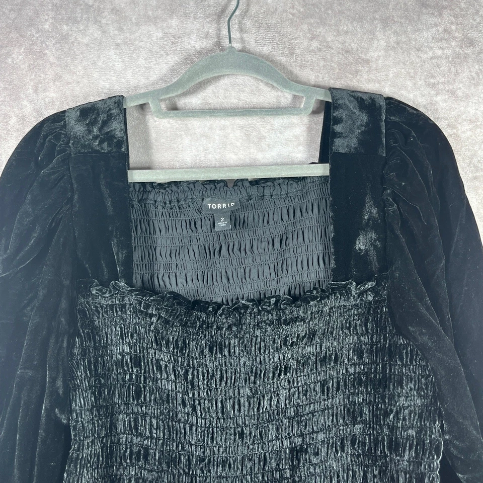 Top Torrid para mujer talla 2X negro terciopelo calado hada grunge oscuro capricho Foto 2 de 4