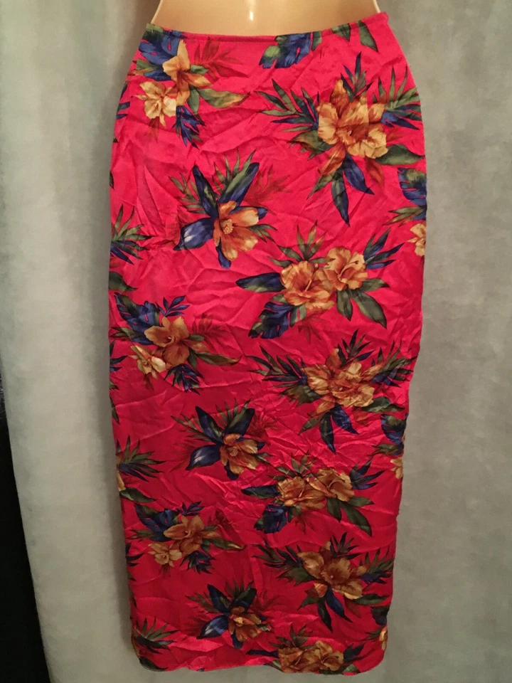 RARE Vtg VICTORIA’S SECRET 100% SILK Beach Swim Sarong Cover-Up Wrap Skirt Small - Image 4 of 4