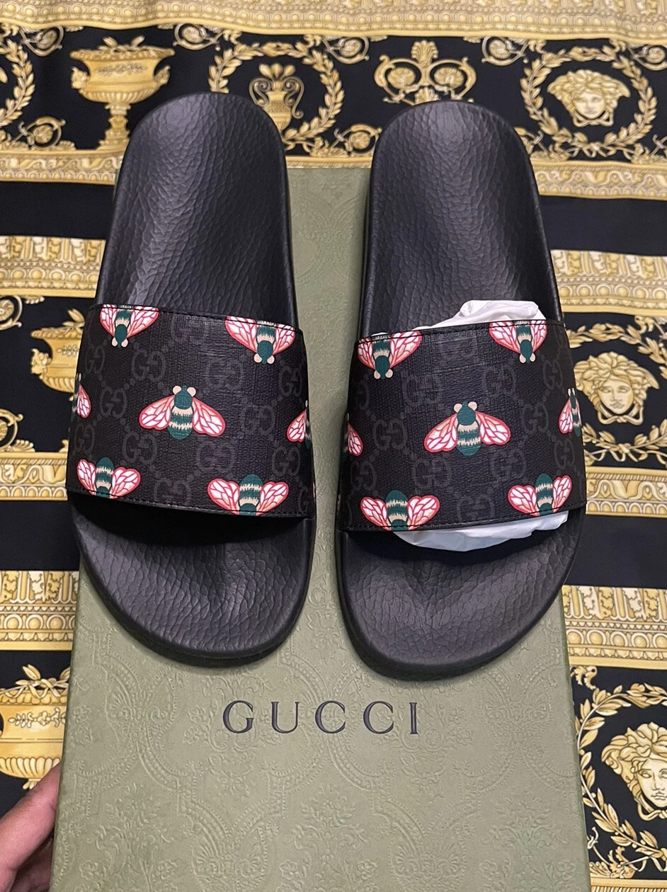 NEUF BOITE 100 % AUTHENTIQUE GUCCI GG SUPREME H2O SANDALES À DIAPOSITIVES ABEILLES G 8 US 8,5