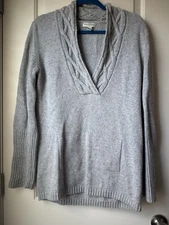 Banana Republic Angora Blend Gray Sweater Women’s V Neck Kangaroo Pocket XL