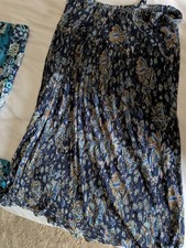 Vintage SAG HARBOR Navy-Blue Floral Rayon Skirt Elastic Waist Pockets Size L
