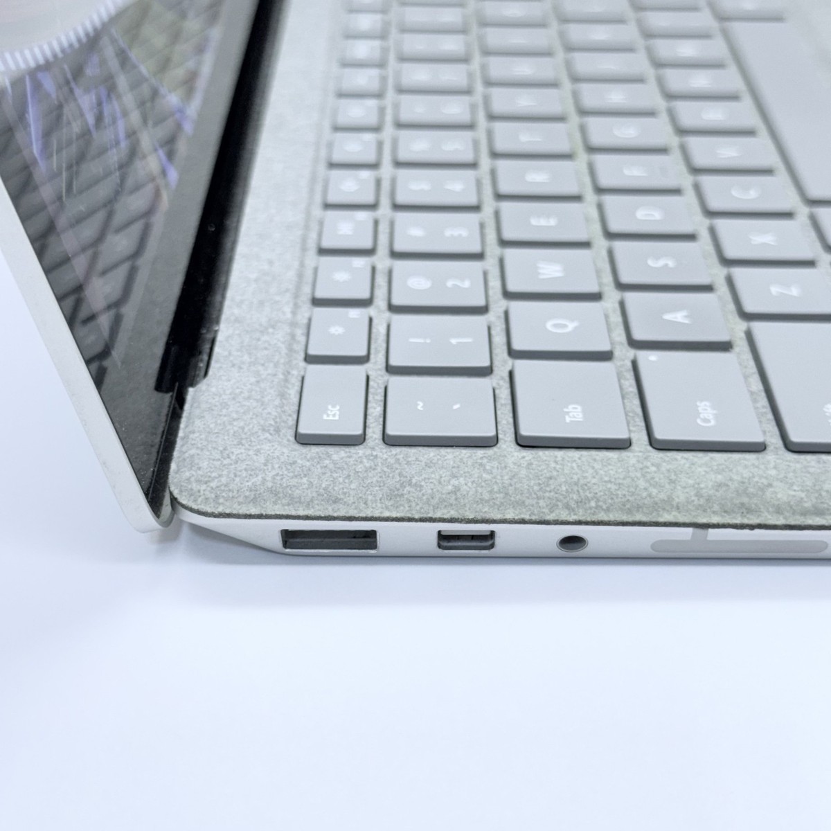 Microsoft Surface Laptop シルバー　1769 Amazon.com: MICROSOFT Surface Laptop 1769 13.5” FHD Intel