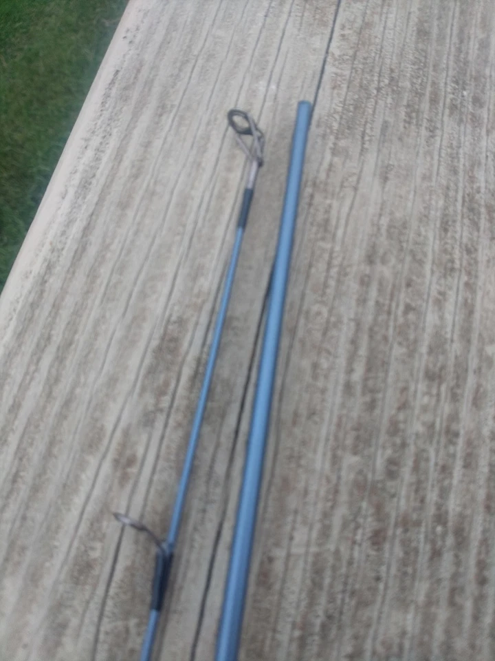 Pflueger President 2 Piece 4'8" Ultra Light-Moderate Fast Spinning Rod. - Image 4 of 4