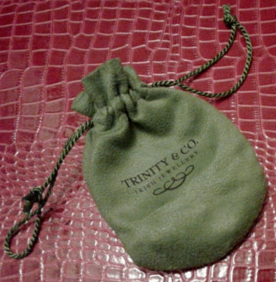 Paar Armbänder Stahl und Steine Trinity & Co. Irish Jewellery